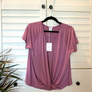 Pret-a-porTEE Twist Front Tee